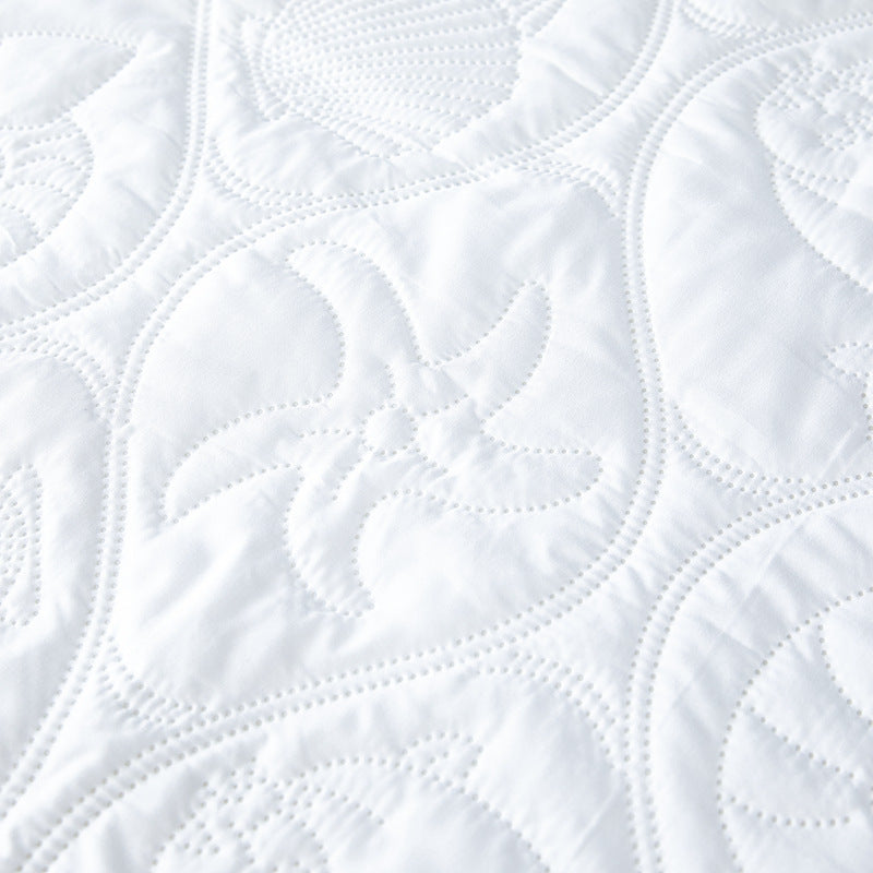Breathable Quilted Mattress Pad Cover